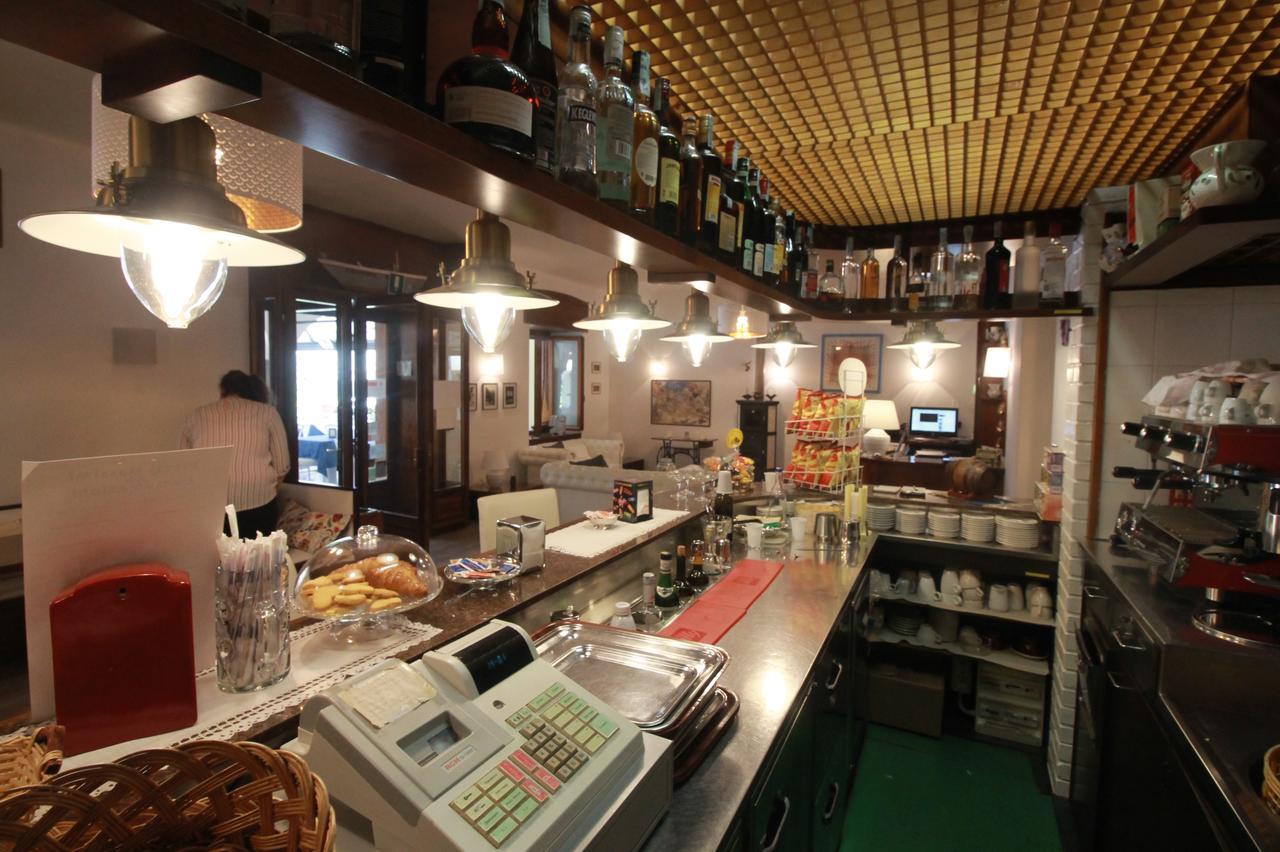 Hotel Ristorante Sensole Sulzano Exteriér fotografie